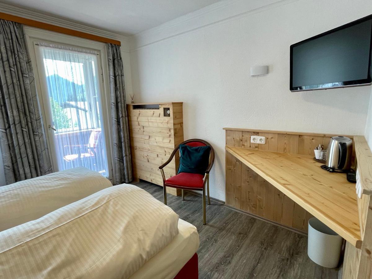 Pension Bavaria Mittenwald Esterno foto