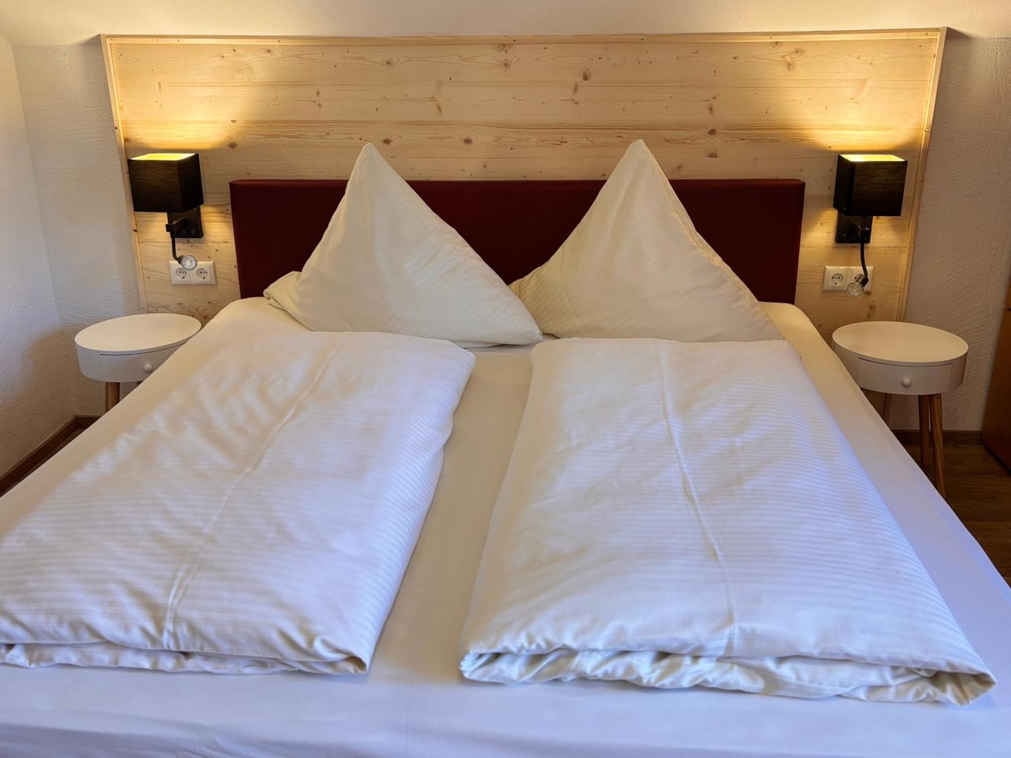 Pension Bavaria Mittenwald Esterno foto